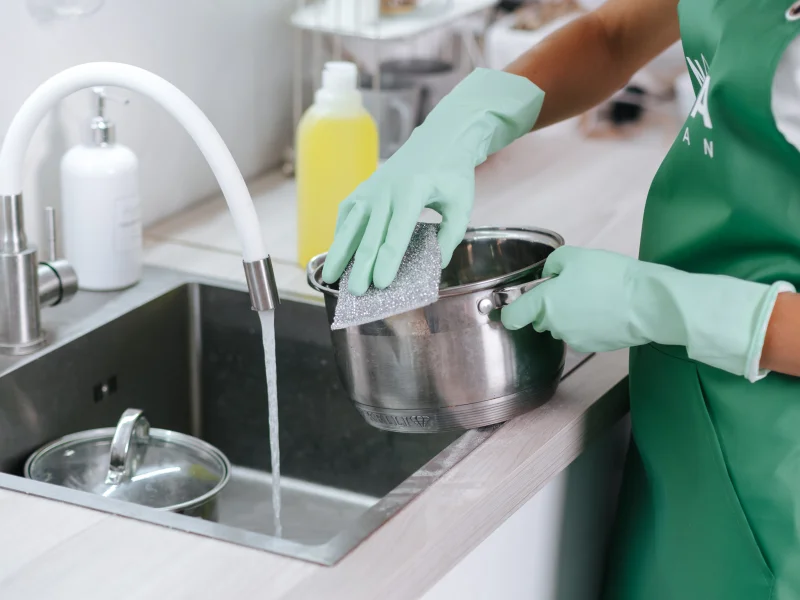 Химчистка мягкой мебели с выездом на дом в Красноярске